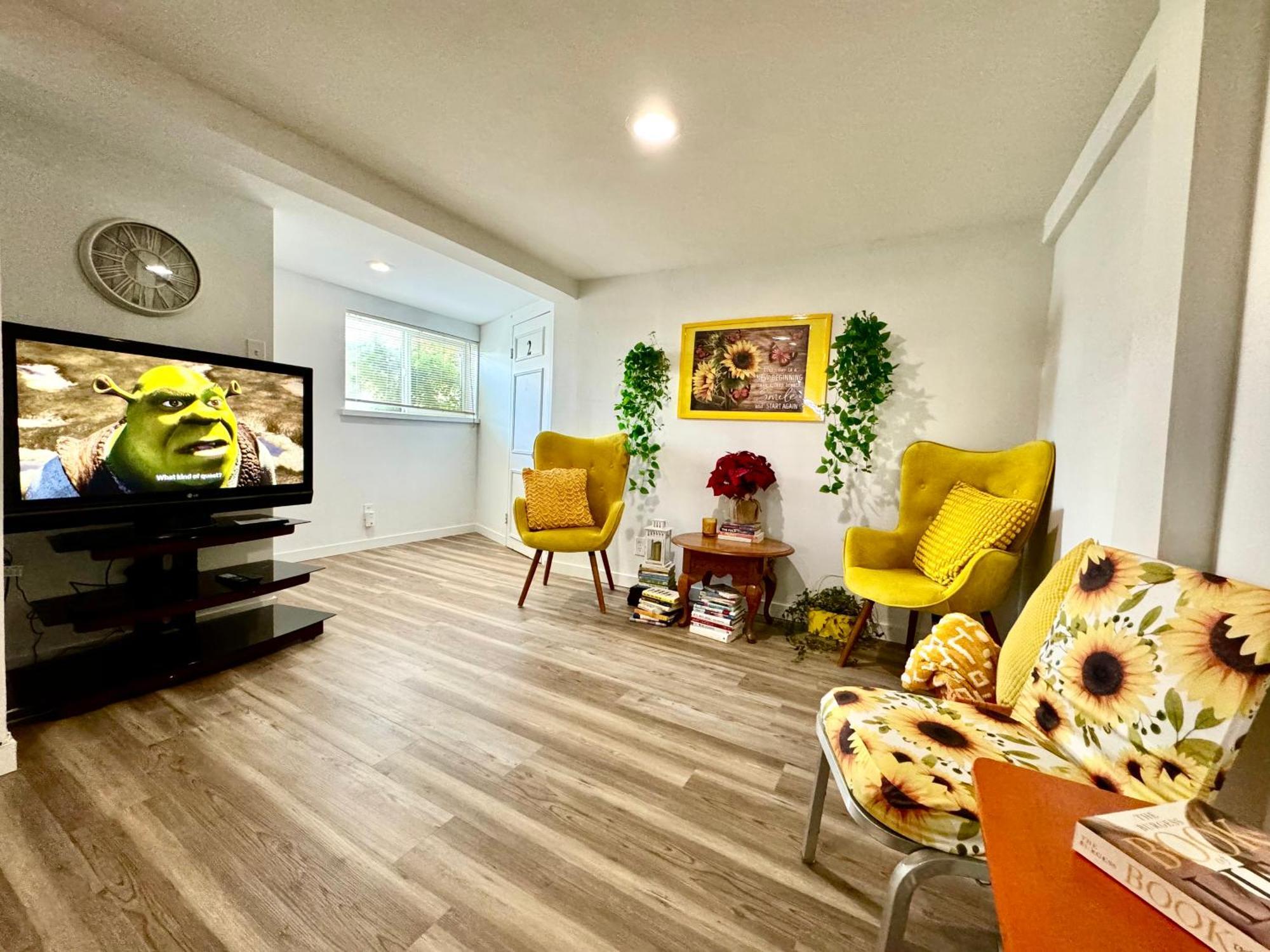 Cozy Private Room With Shared Bathroom On The 1St Floor - Conveniently Located Near Seatac Airport And Downtown シアトル エクステリア 写真