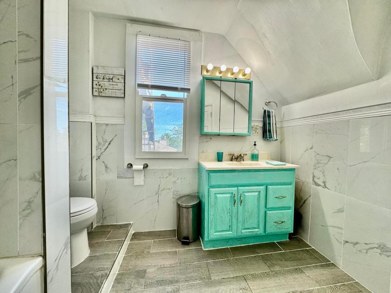 Cozy Private Room With Shared Bathroom On The 1St Floor - Conveniently Located Near Seatac Airport And Downtown シアトル エクステリア 写真